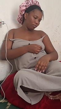Squirting Too Much Water From Her Pussy She Knows Masturbation