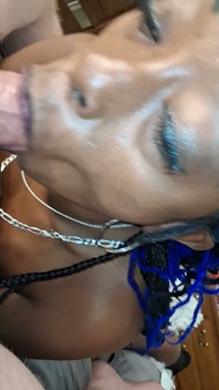 Lil Blue Urâtty suge pula foarte bine