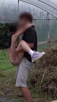 Urban Lift-off-pernah nampak si cantik kecil molek kehilangan dirinya dalam tunggangan cengkaman penuh? Bab-3