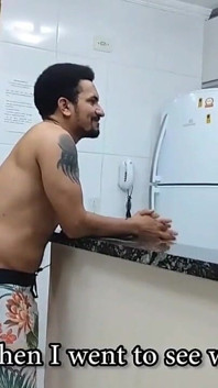Karımı mutfakta sikiyorum