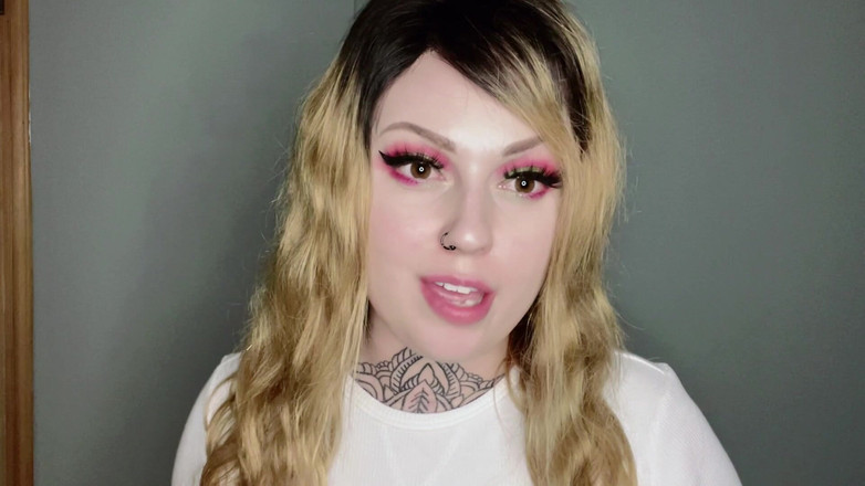 Miss Valentina: 文字通りトイレだ