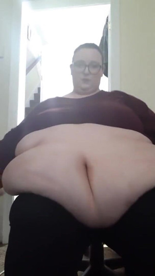 SSBBWLadyBrads: Your obese goddess