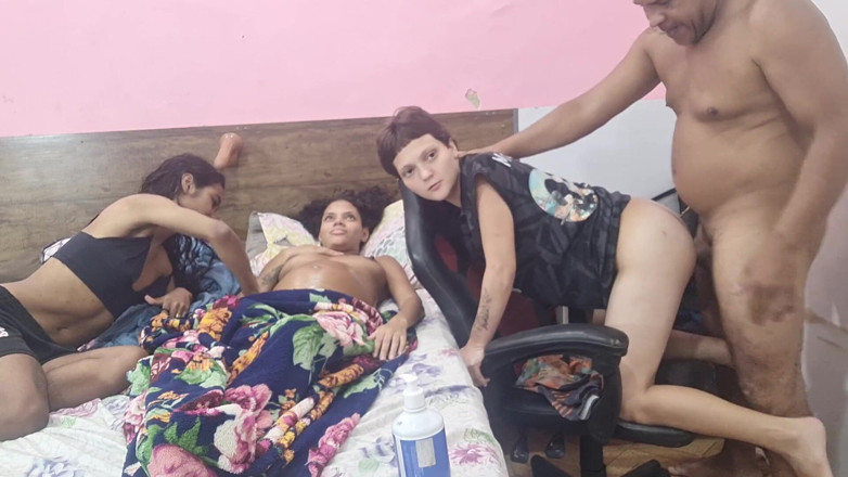 Bebes vagabundas: Group Sex