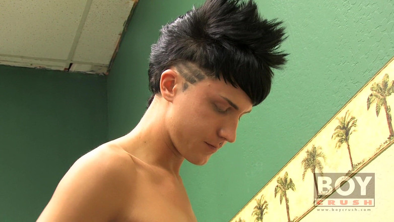 Boy Crush: Chad Screws Sebastian