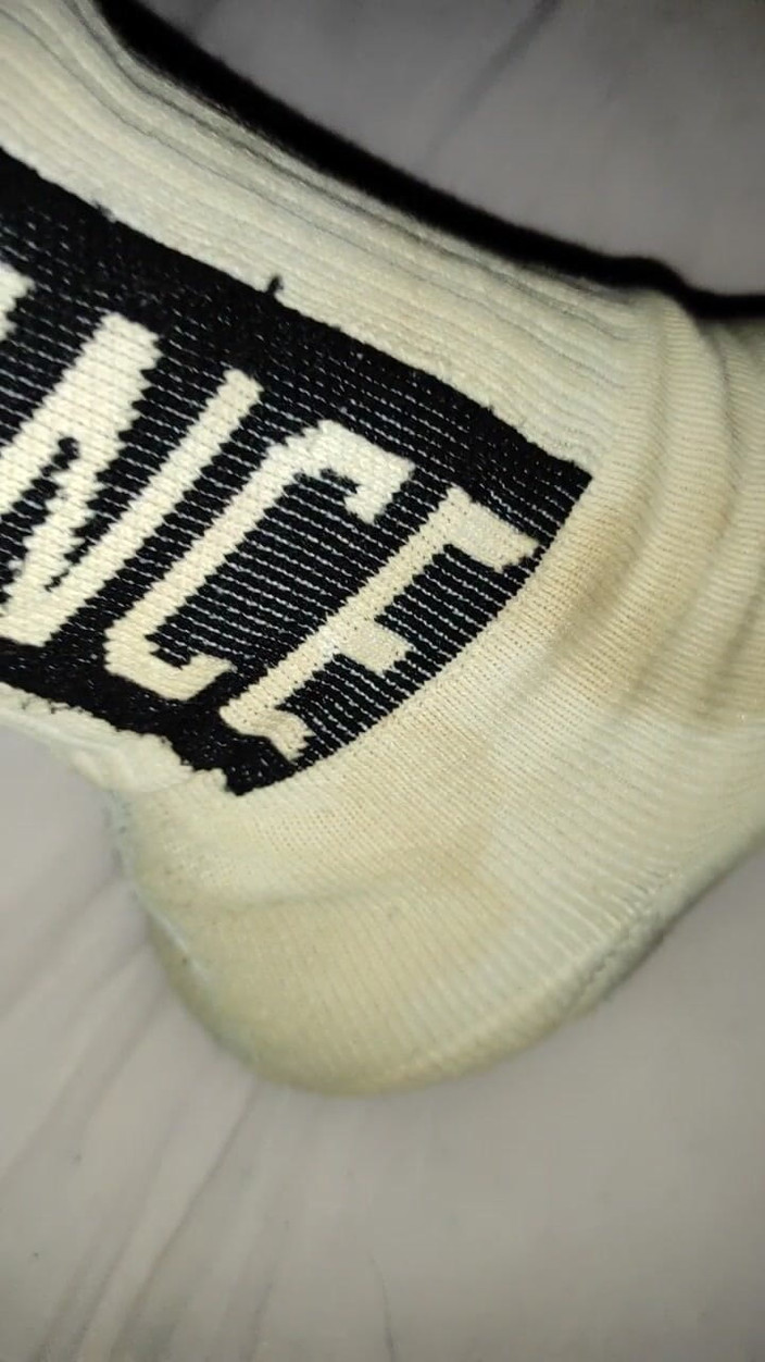 SmokedAlloy2: 더러운 정크브로는 오줌을 싸기 위해 화장실이 필요하지 않습니다. 그는 어디에서나 그렇게 합니다! 메가 더러움!