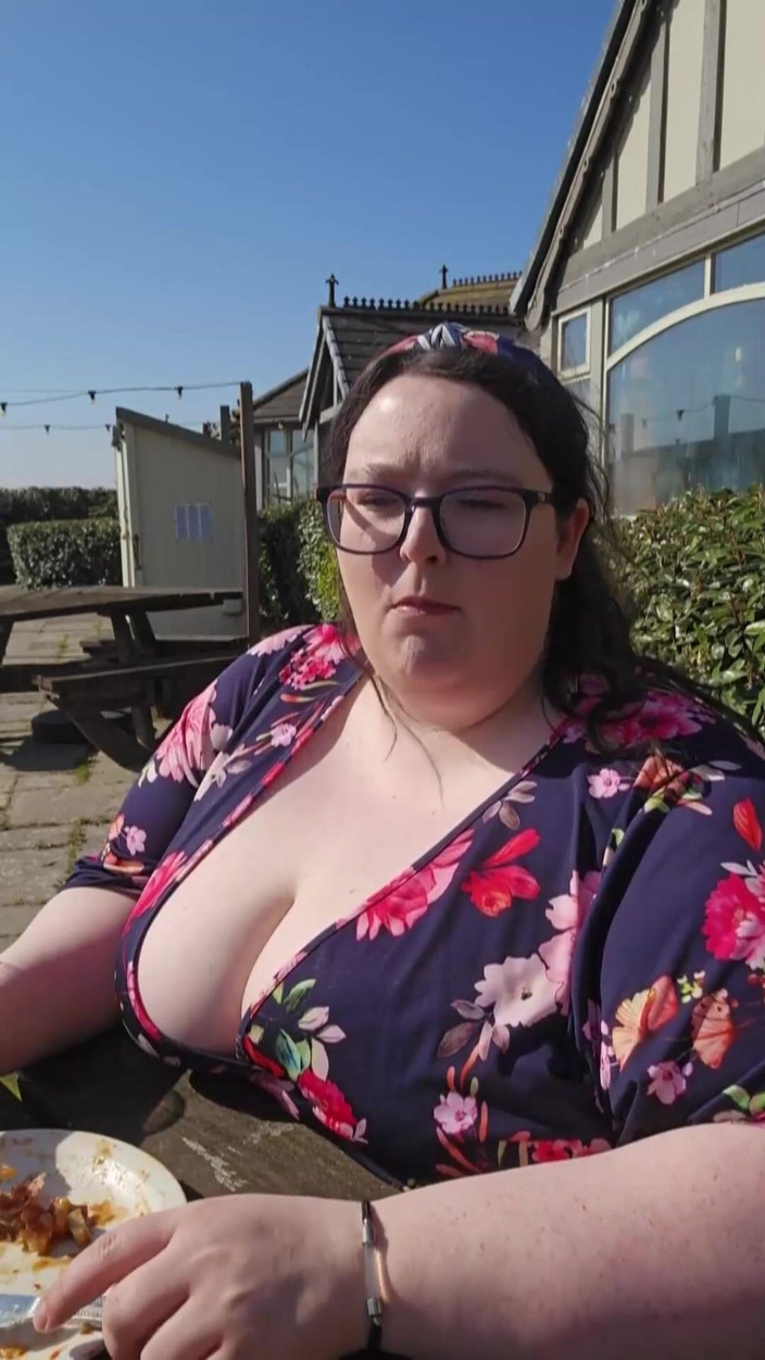 SSBBWLadyBrads: Vamos a terminar a este chico malo