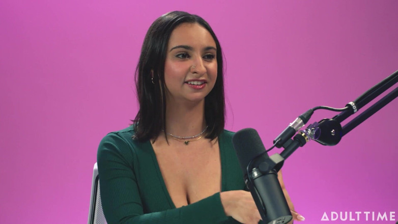 Adult Time Podcast: Hailey Rose Says People Underestimate Kissing and Intimacy