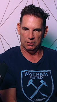 Jim Powers de godfather van Amerikaanse bukkake