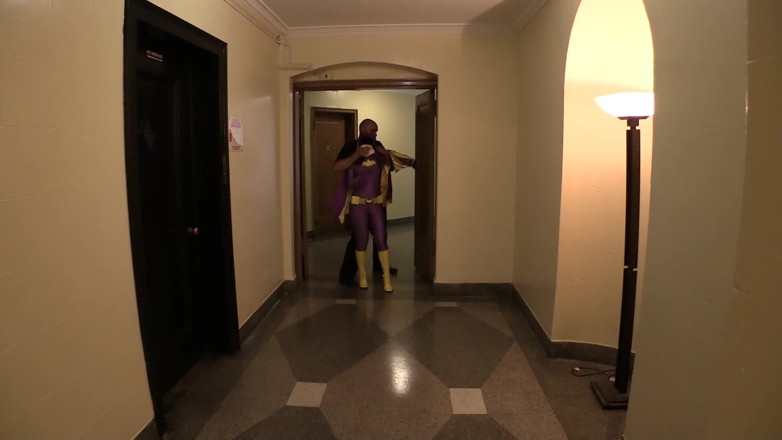 Evangelines Fetish: Batgirl şaplak yiyor (hd dosya)