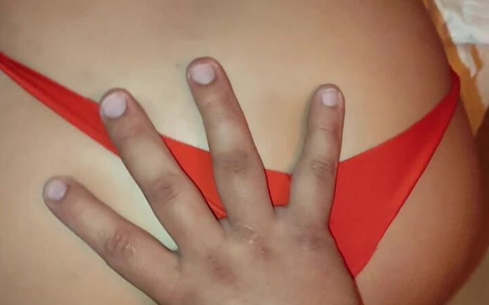 1lindapareja: Une latina trompe son mari avec son beau-fils
