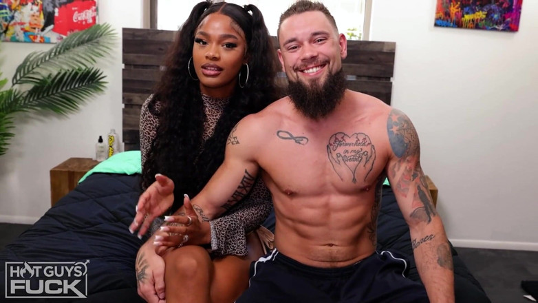 Hot Guys Fuck: Dal kundičku do hrobu! Brodie Graves dává Brianně Moore drsné šukání,...