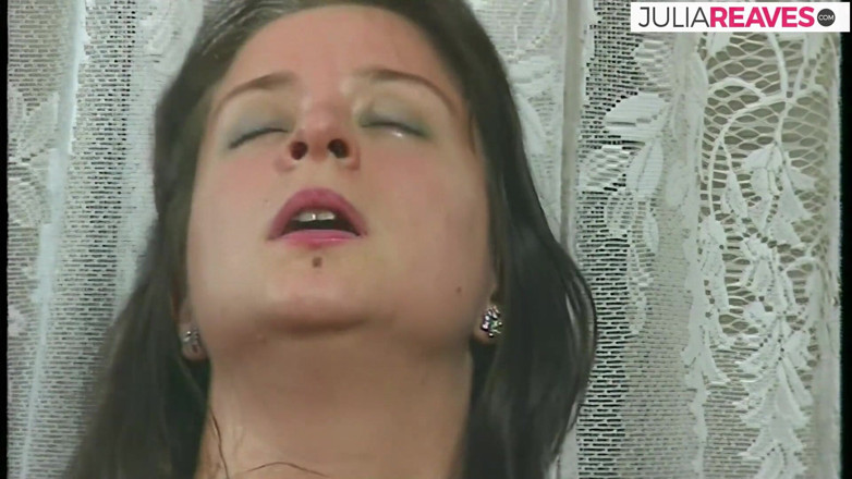 Retro German TEENS: Gagica sexy se bucură de o pulă masivă în diferite stiluri