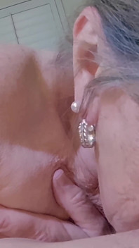 흑형 대물 에 따먹히는 할머니 Kara Danvers