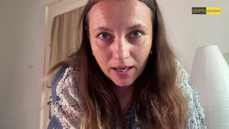 Crypto Mommy: Face Sit Diamond