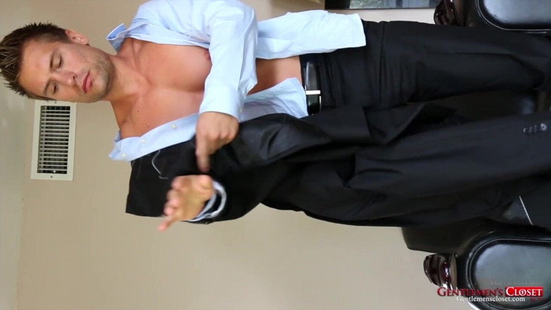 Gentlemen's Closet: Zack Audition