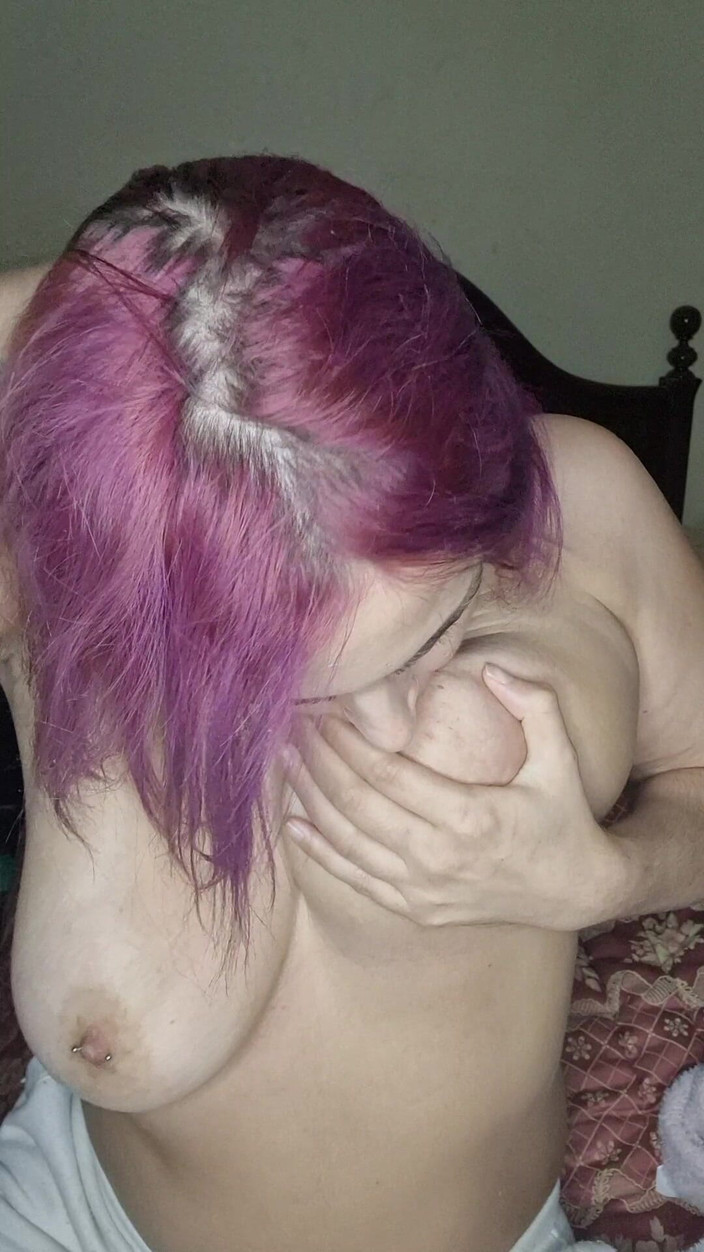 Bardot55: Lízej mé mámě