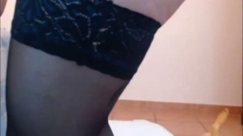 My sexy MILFS: Mengendarai Dildo Anal