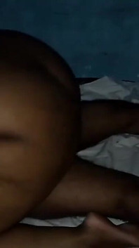 Domácí sex nevlastní matky nevlastního syna Deshi