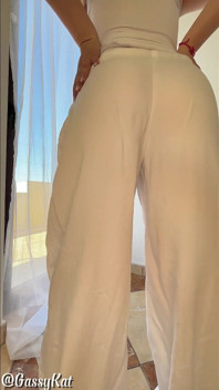 White Pants Bubbly Farts