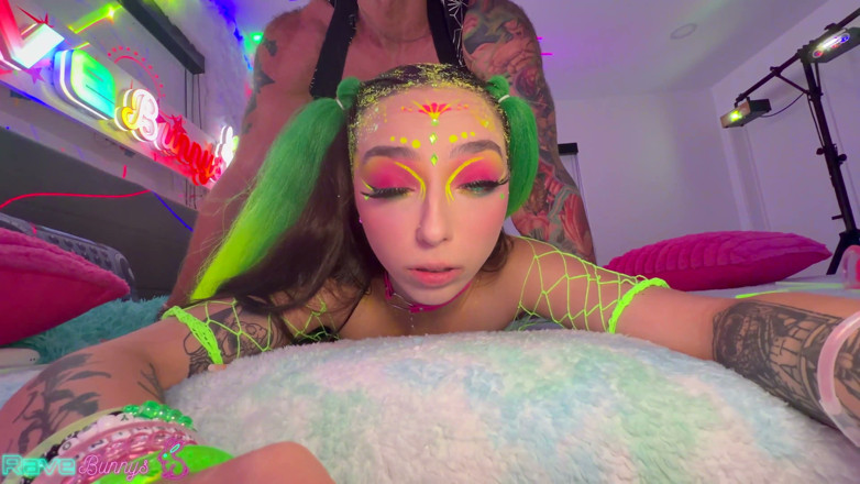 Rave Bunnys: Scarlett Rosewood Kneels in Fishnets and Strokes Brian Omally's Cock!