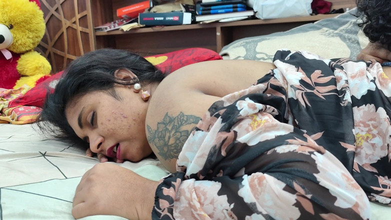 Vaigavarun45: คู่รัก Mallu โรแมนติกสุดฮอตในการลบชุดห้องนอนและจูบด้วยนมดูดควย Desi โรแมนติกสุดฮอตในบ้าน