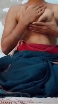 Desi Bhabhi Ki Leaked Video Big Boobs