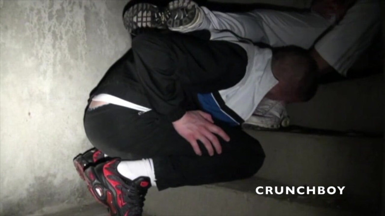 Sneaker gay: Trampki Xtrem poddanie się z upokorzeniem stóp