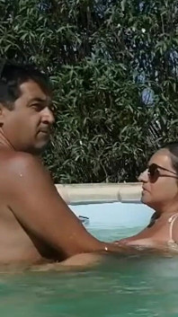 Nice Sex on the Pool