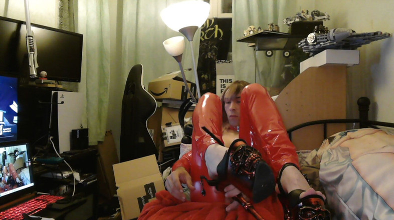 Shinigami55: Sexy kombinéze a mastrubace