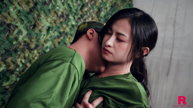 Asian Milfs n Teens: สาวทหารเอเชีย - Perv Milfs n Teens