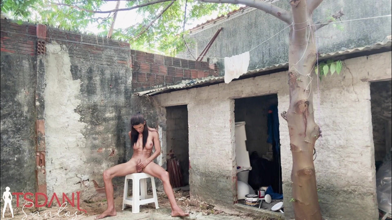 Tsdanisantos1: Daniela Santos melakukan fetish pekerjaan kaki lengkap dengan cumshot.