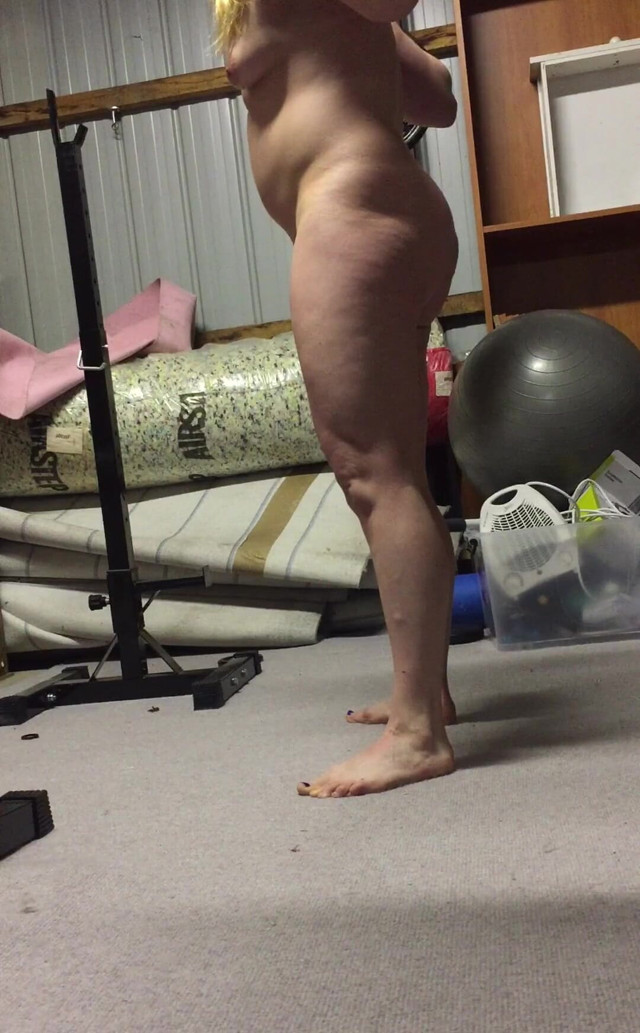 Nude Workout - Part 4 (Michellexm) Nude Workout - Part 4 (Michellexm)
