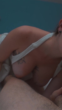 Step Mom Came to Step Son's House After Fight with Husband and Fuck in Share Bed Till Cum Inside