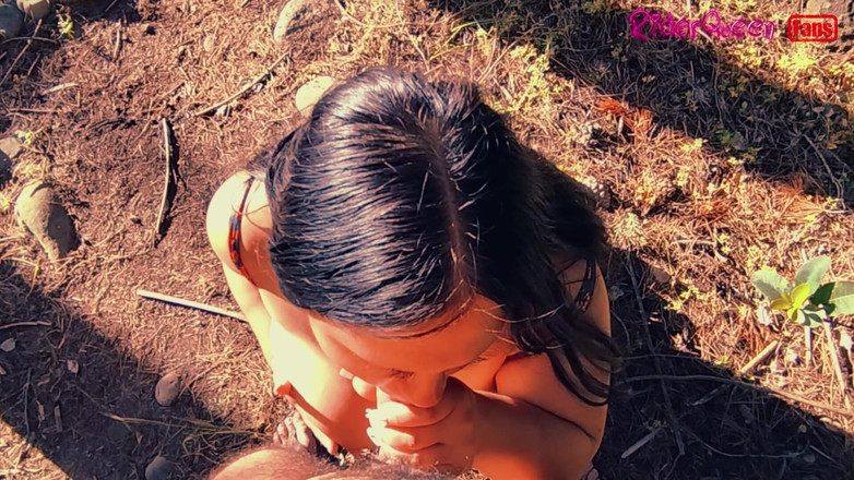 Riderqueen: Stiefmutter fickt im freien, solo-fans zeitlupe, pOV-blowjob