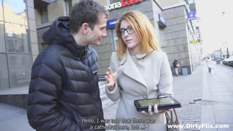 She is Nerdy: 따먹기