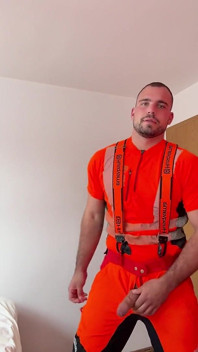 Tyler Blake Jerking off in Hivis Lumberjack Workwear - Muscle Flexes & Explosive Cumshot