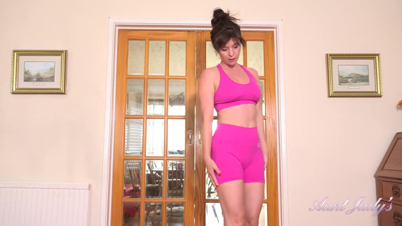 Aunt Judy's: Auntjudys - Naughty Yoga Workout with Hot Brunette MILF Asha
