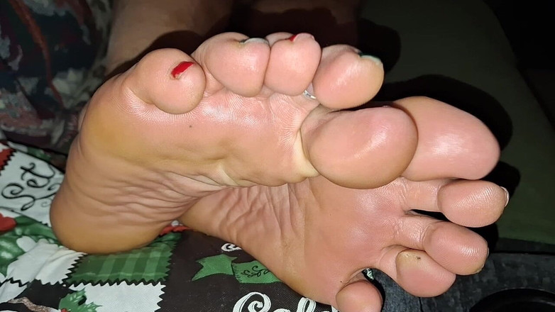 Midsouth Foot Fetish: 당신은 그들에게 키스 할 것인가?