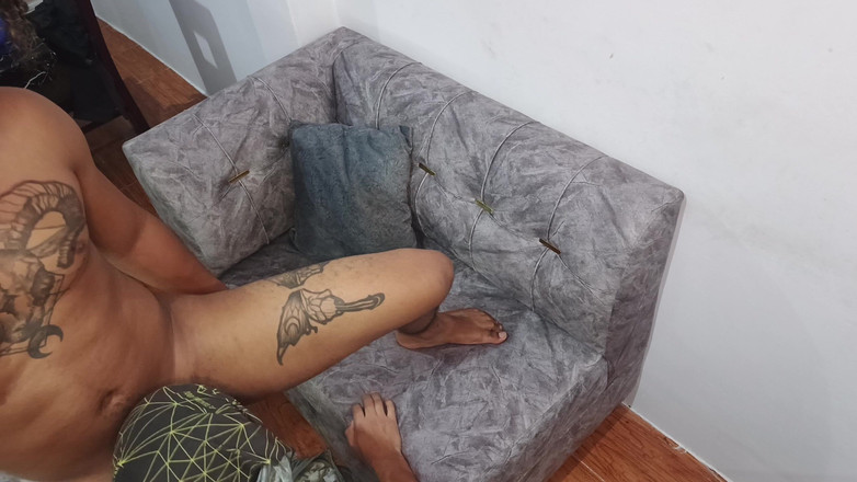 Foxxx_paulo: Cowok ini datang untuk ngentot kontol cowok ini dan berujung...