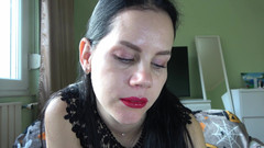 Anna Sky: Anna ukazuje své orální sání
