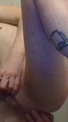 Nude Self-posing 110 thumbnail