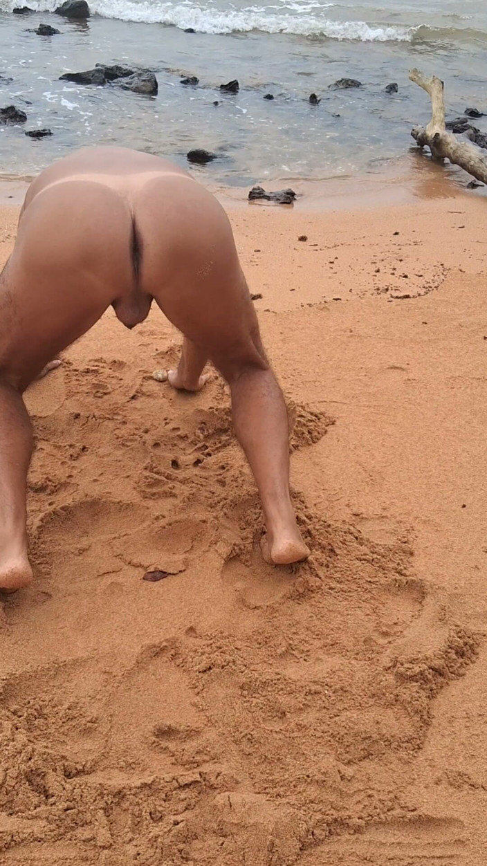 Ladysilvas: Ladysilva on the Beach Naked Showing off Her Big Sexy...
