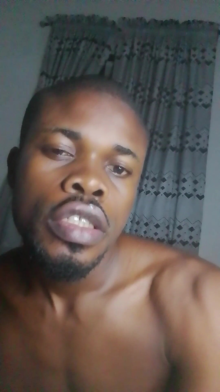 DavidNaijabigdick: Aku crot di sekujur tubuhku