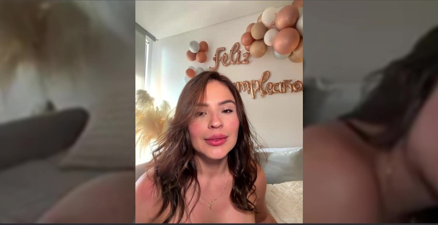 Milf Latina: Nahá Sex Kard Kundička Speciální Show V Autě Na Veřejnosti
