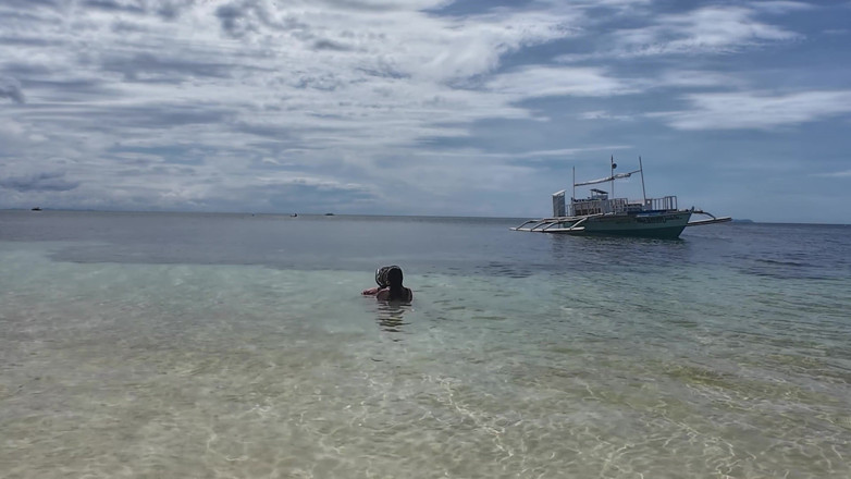 MaikaMann: Relaxing Anus in the Soft Salty Ocean Water Before Anal...