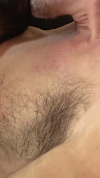 Diep in keel maken met een sexy Duitse stiefvader