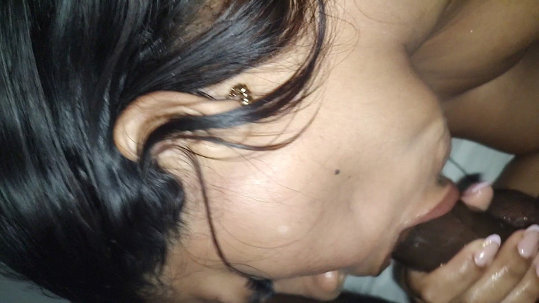 PABLO N3GROBAR: セルフ乳首舐めミルクの変人