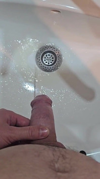 Morning Pee - Big Hard Dick