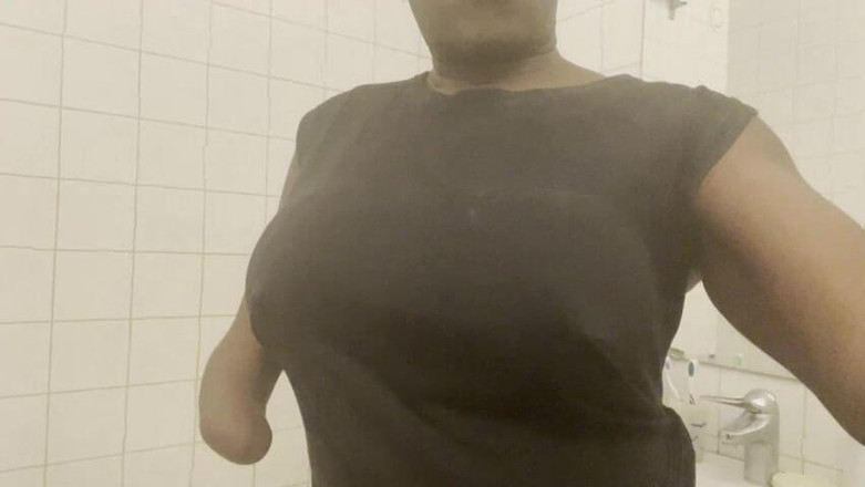 JuneAmputee: Cupa mea G vedere orizontală