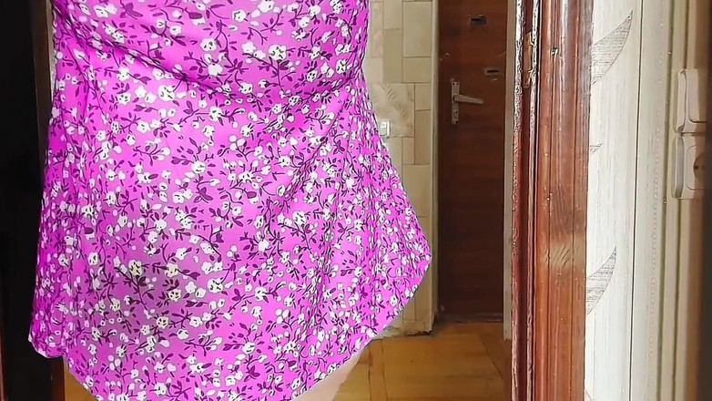 Kitty_Cross: Pre masturbazione sborrata gambe ladyboy deglutizione a mani libere